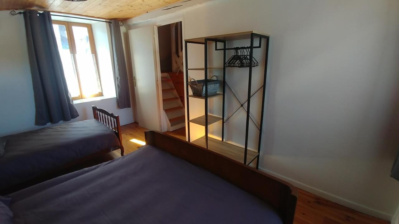 Meuble De Tourisme Au Coeur Du Village A , Bearn *